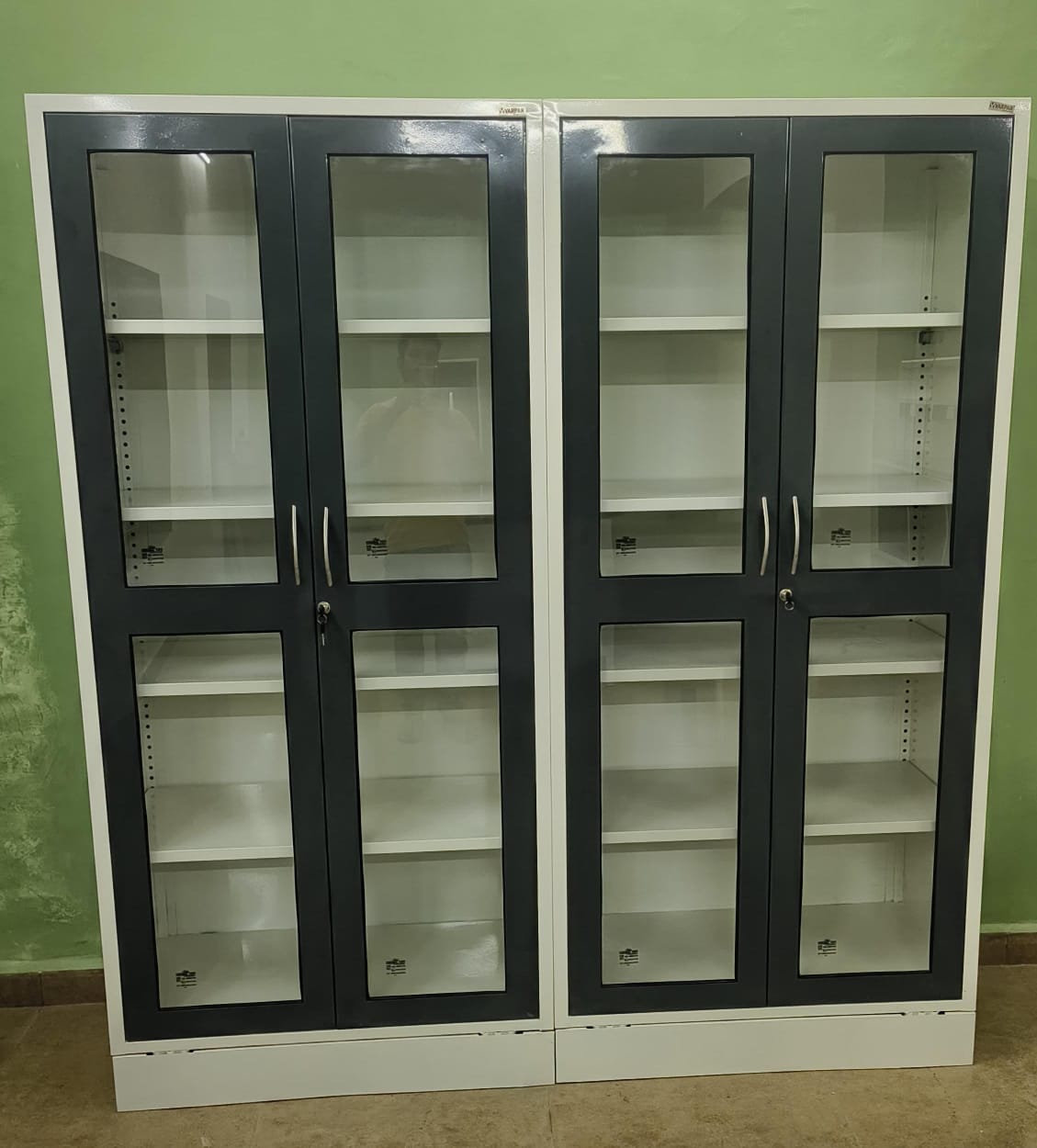 Lab Furniture - example 3